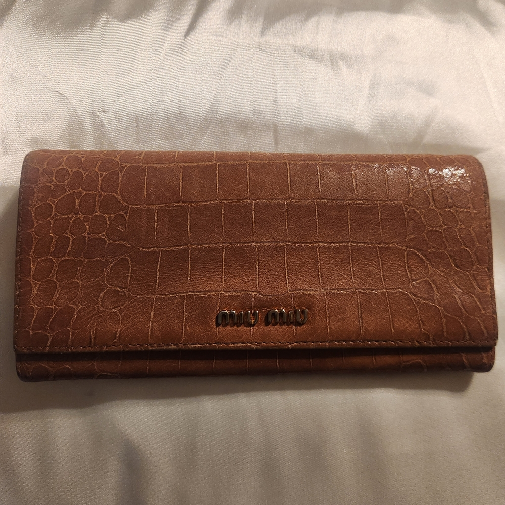 Miu Miu Tan Crocodile-Embossed Wallet